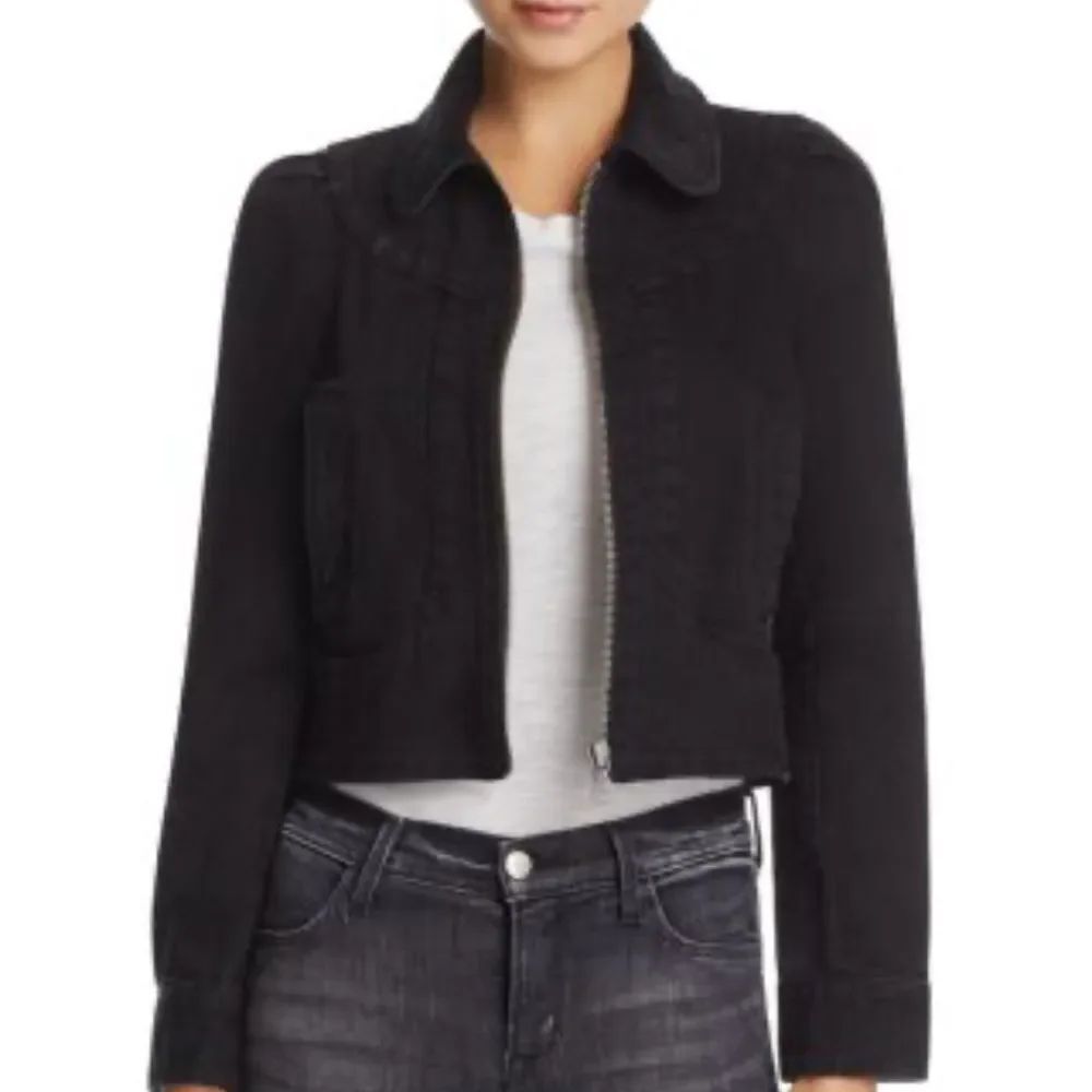 PAIGE
Evelyn Zip-Front Denim Jacket